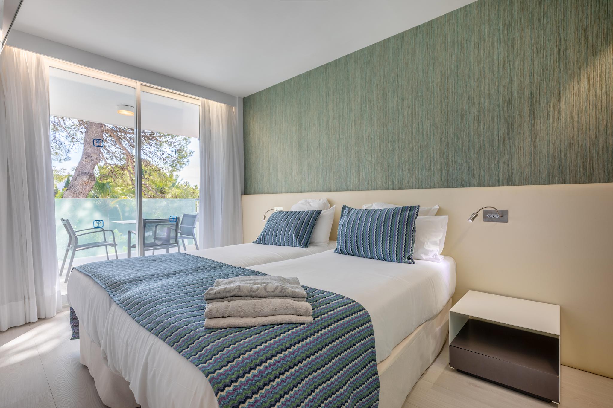 Hotel Illa D'Or & Club Apts 4* Sup 波连萨港 外观 照片