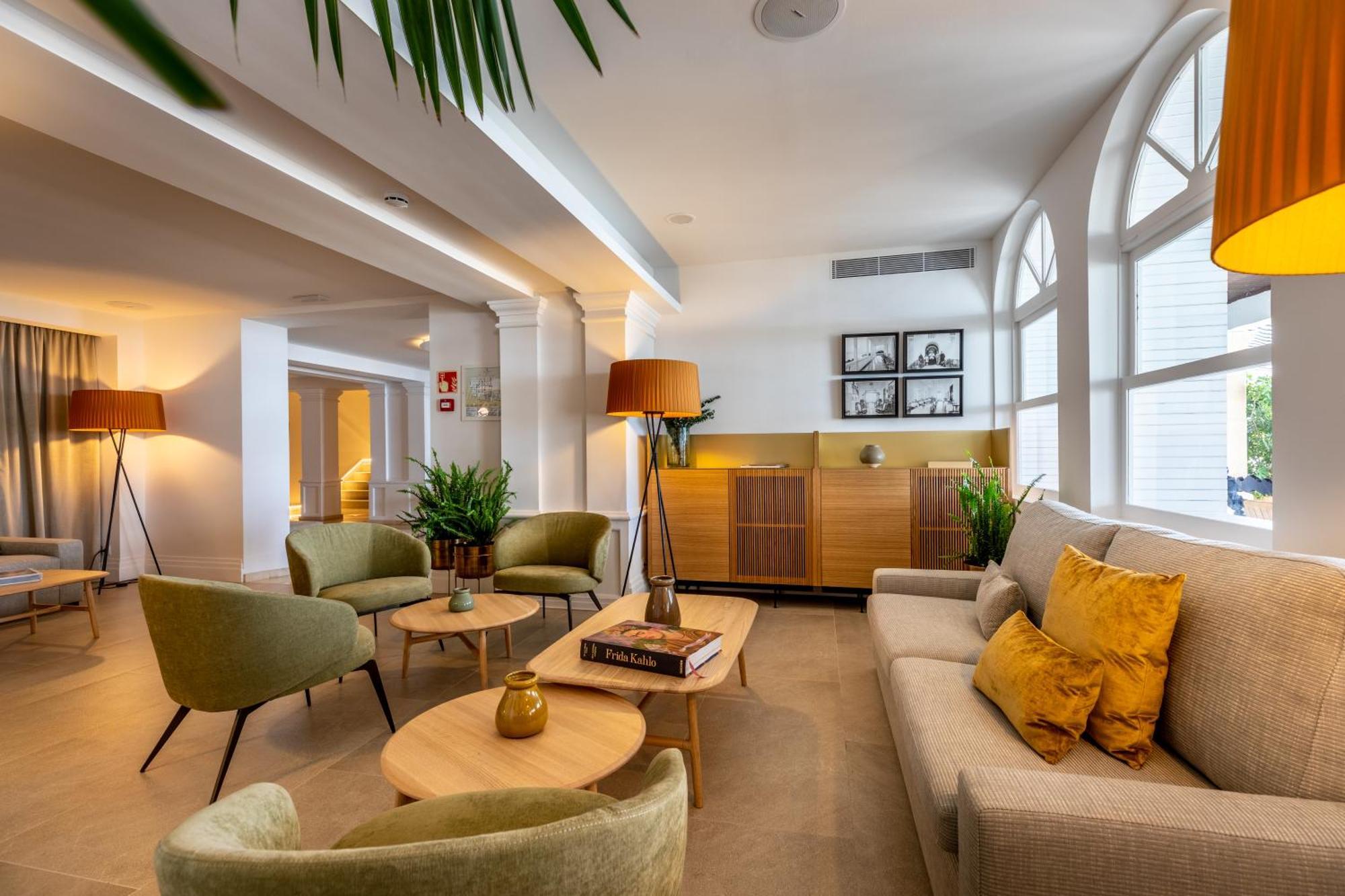 Hotel Illa D'Or & Club Apts 4* Sup 波连萨港 外观 照片