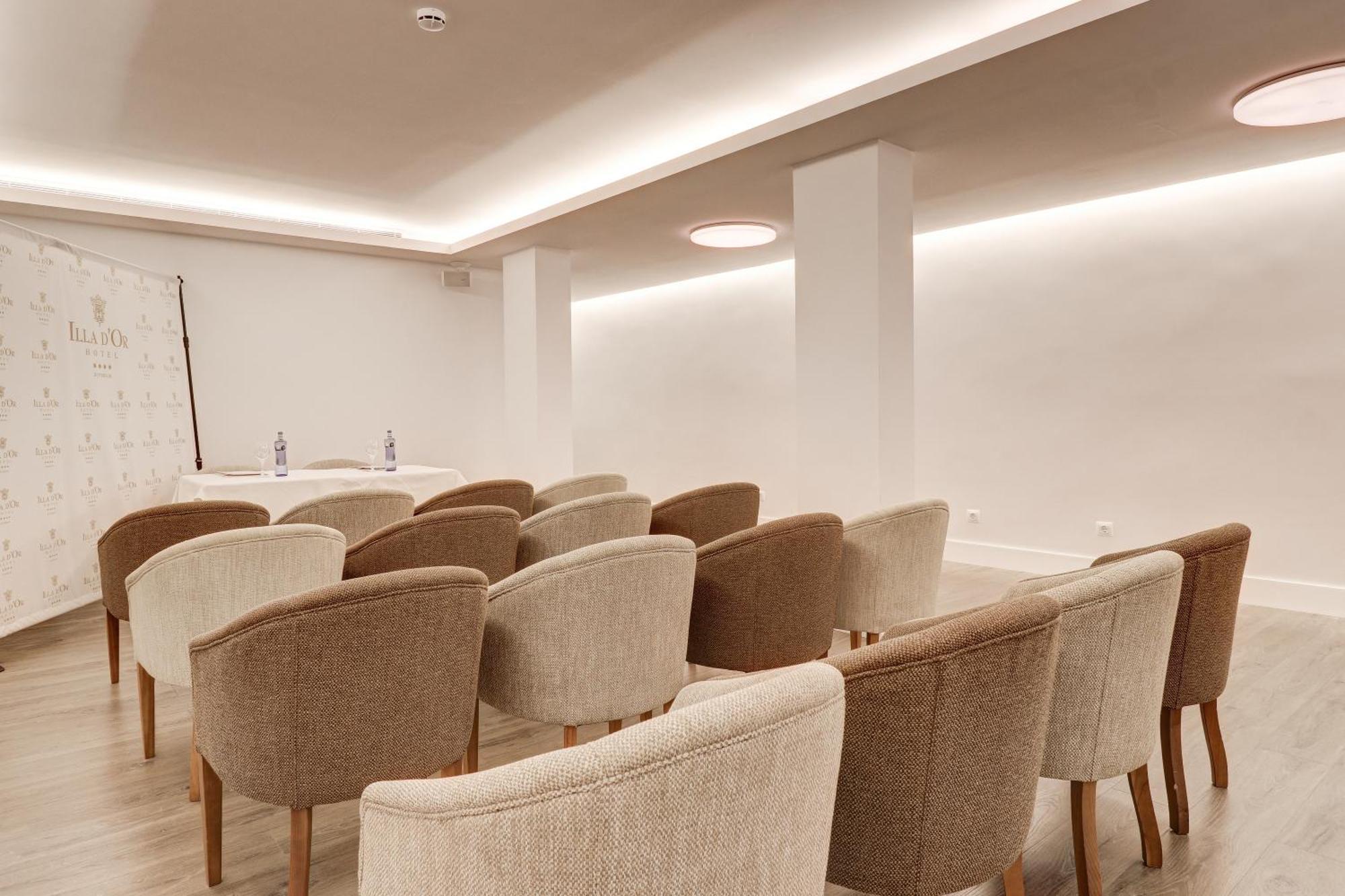 Hotel Illa D'Or & Club Apts 4* Sup 波连萨港 外观 照片
