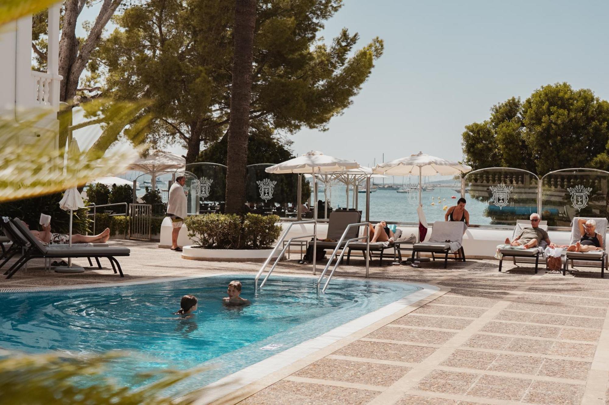 Hotel Illa D'Or & Club Apts 4* Sup 波连萨港 外观 照片