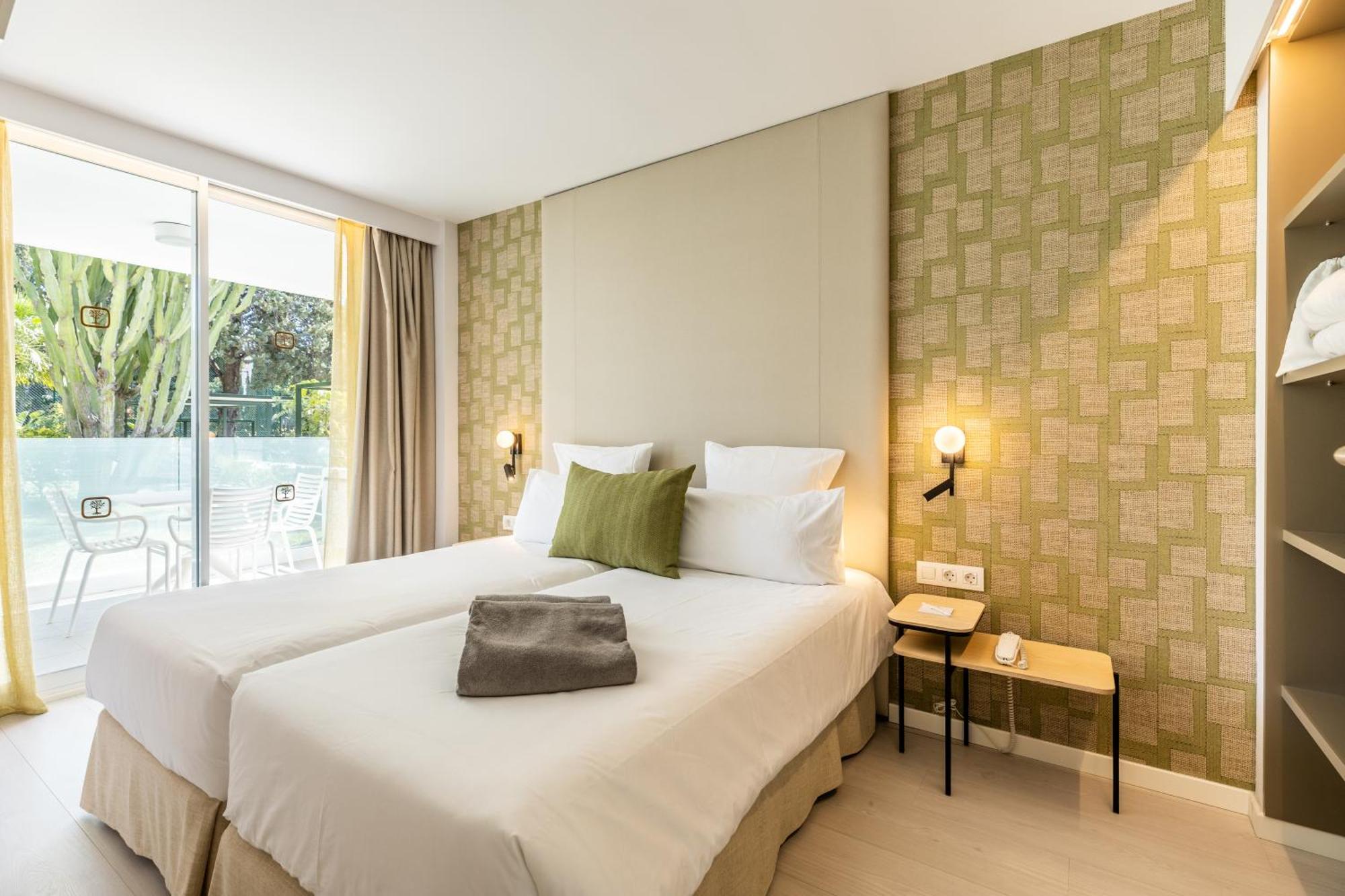 Hotel Illa D'Or & Club Apts 4* Sup 波连萨港 外观 照片
