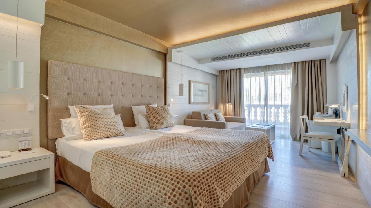 Hotel Illa D'Or & Club Apts 4* Sup 波连萨港 外观 照片